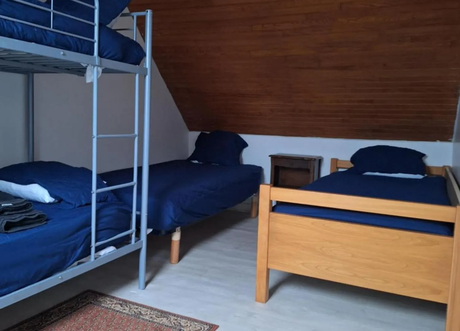 Holiday home Gite Des Monts D'Arree La Feuillee