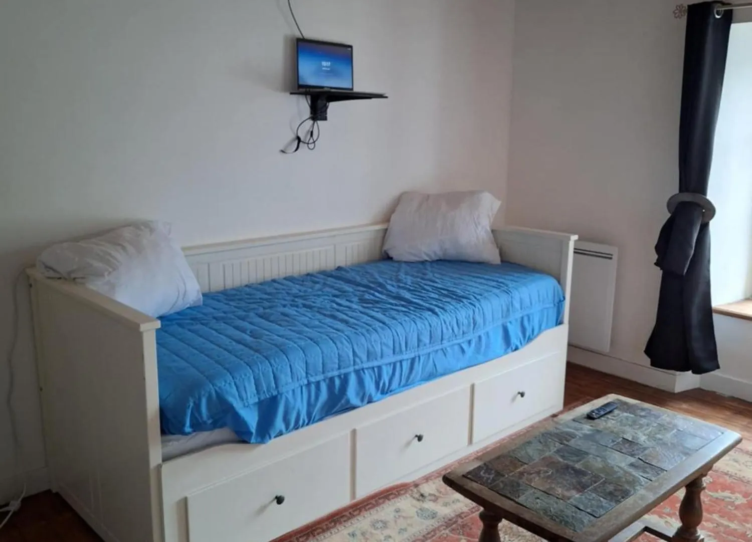 Gite Des Monts D'Arree La Feuillee Holiday home