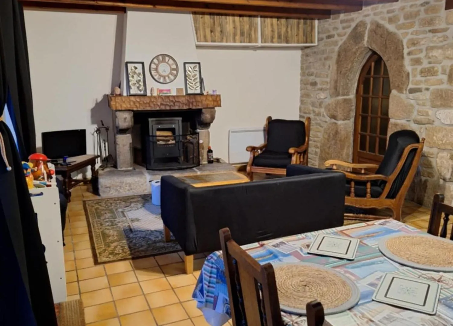Gite Des Monts D'Arree La Feuillee