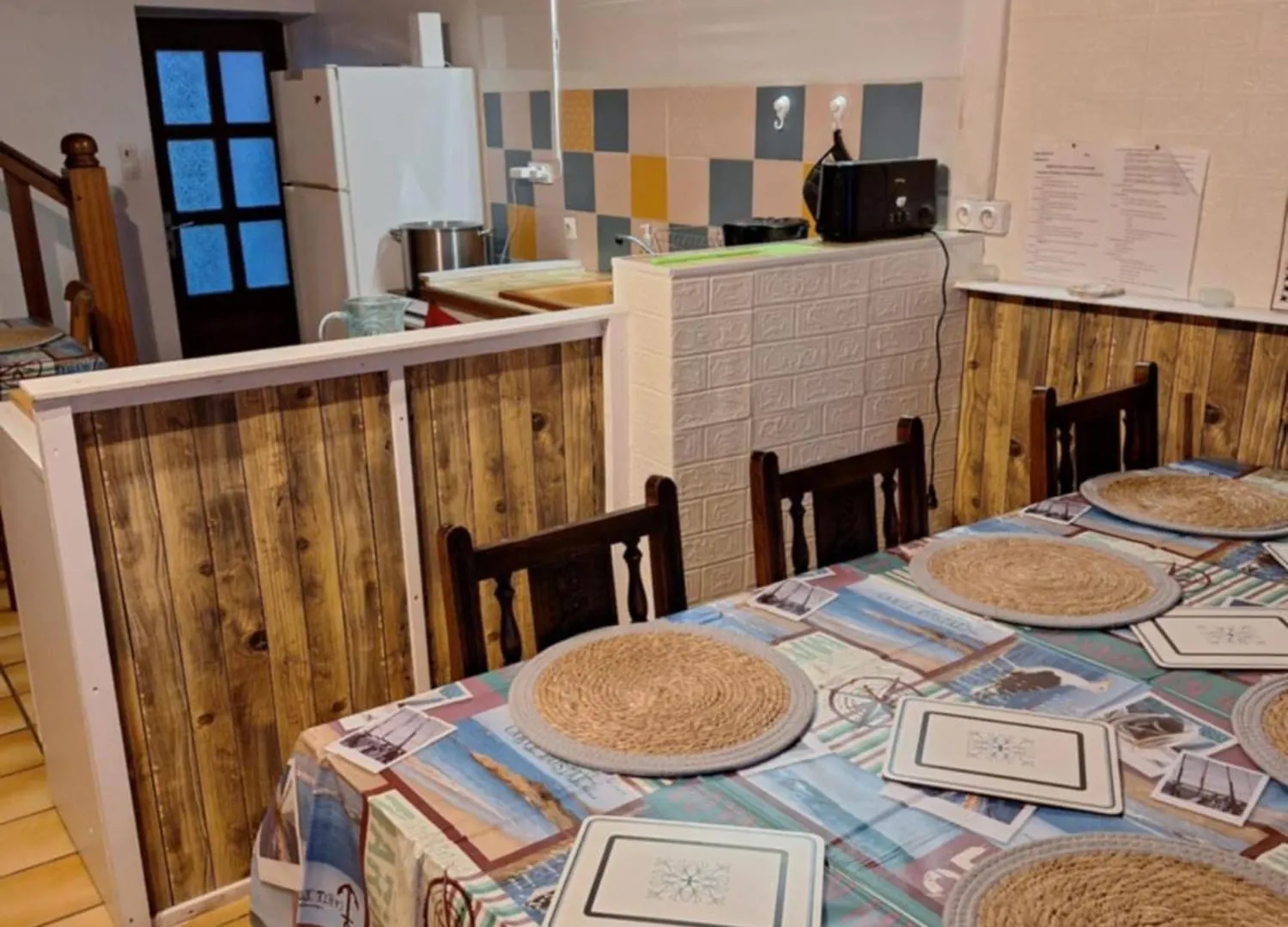 Holiday home Gite Des Monts D'Arree La Feuillee